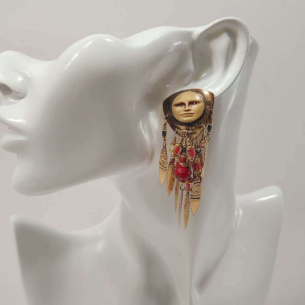 Vintage Rare Tabra "Celestial Moon Face" Dangle Gold Tone Earrings Glass Beads - Picture 2 of 7